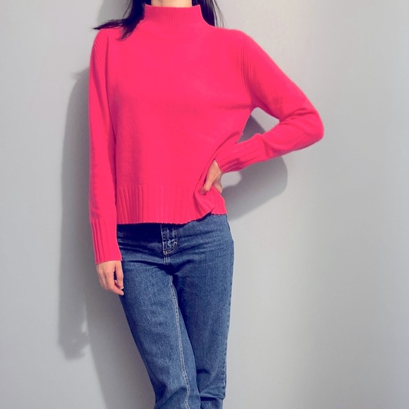 🎁🎁J.Crew 100% cashmere mock neck sweater - Picture 2 of 2
